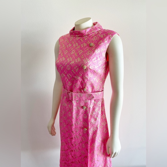 Richard Kaplan 1960s Pink Gold Metallic Thread Belted Vintage Shift Dress - Picture 4 of 16